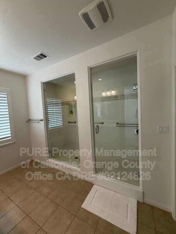 Building Photo - 15 Galan St