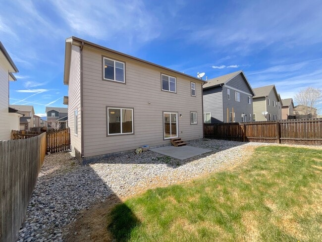 Building Photo - 3 Bedroom Home Available Near S Marksheffel Rd & Fontaine Blvd!