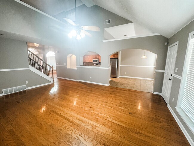 Building Photo - 2598 Plum Creek Dr