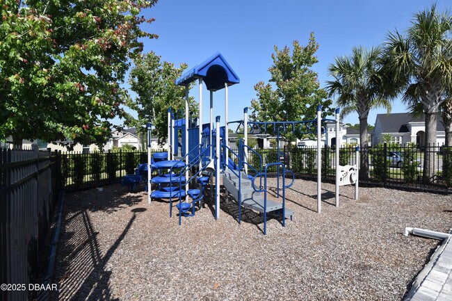 Building Photo - 6356 Hanfield Dr