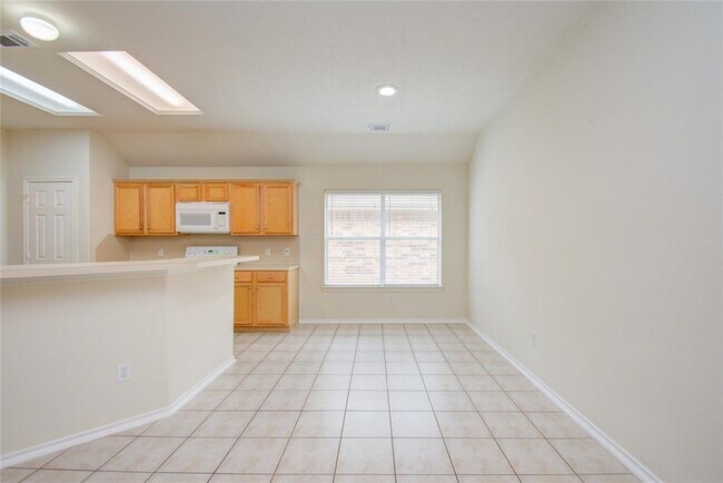 Building Photo - 5715 Afton Ridge Ln