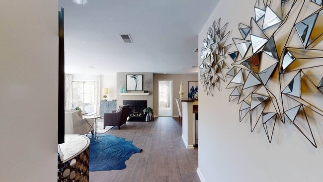 Building Photo - Heritage at Waters Landing