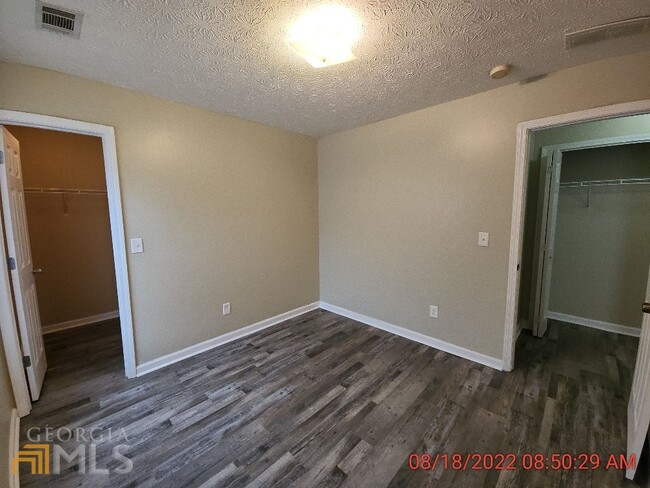 Building Photo - 10981 Big Sky Dr