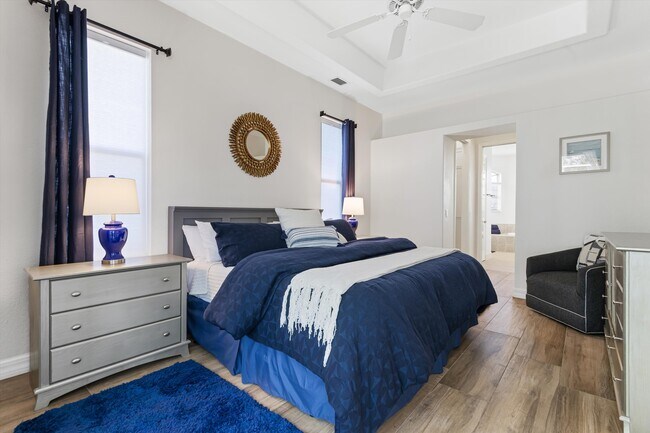 Building Photo - 3219 SW 7th Ln