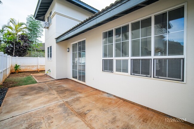 Building Photo - 3 bd, 2.5 ba Single Family Home in Kapolei