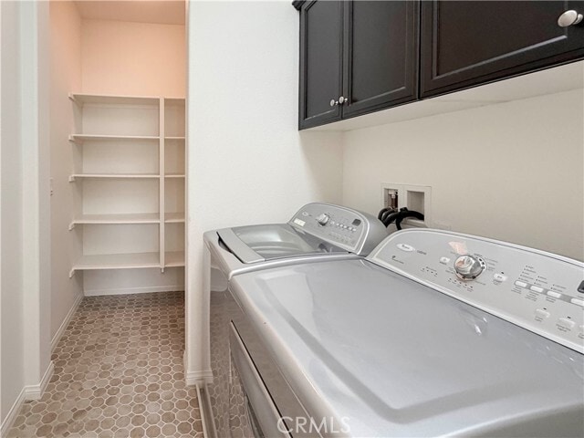 Building Photo - 408 Tapia Ln
