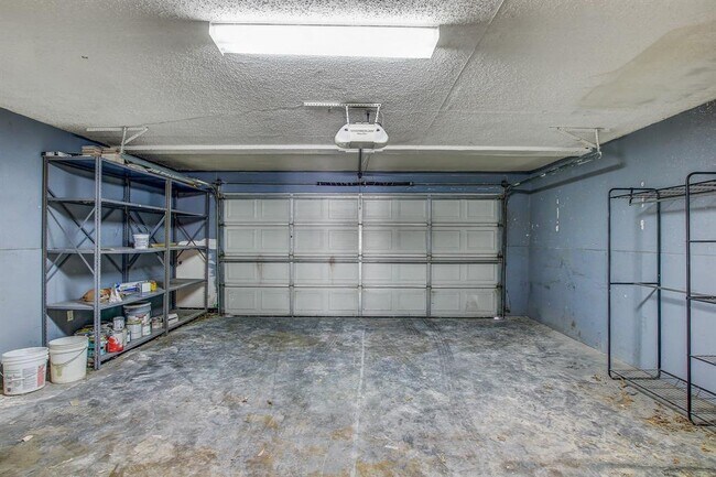 Building Photo - 1010 W Rundberg Ln