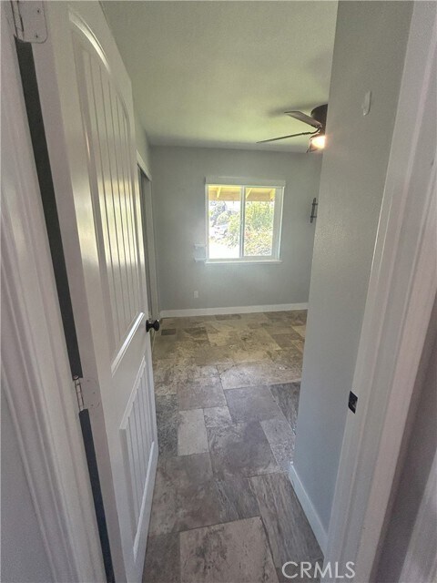 Building Photo - 808 Orchard Dr