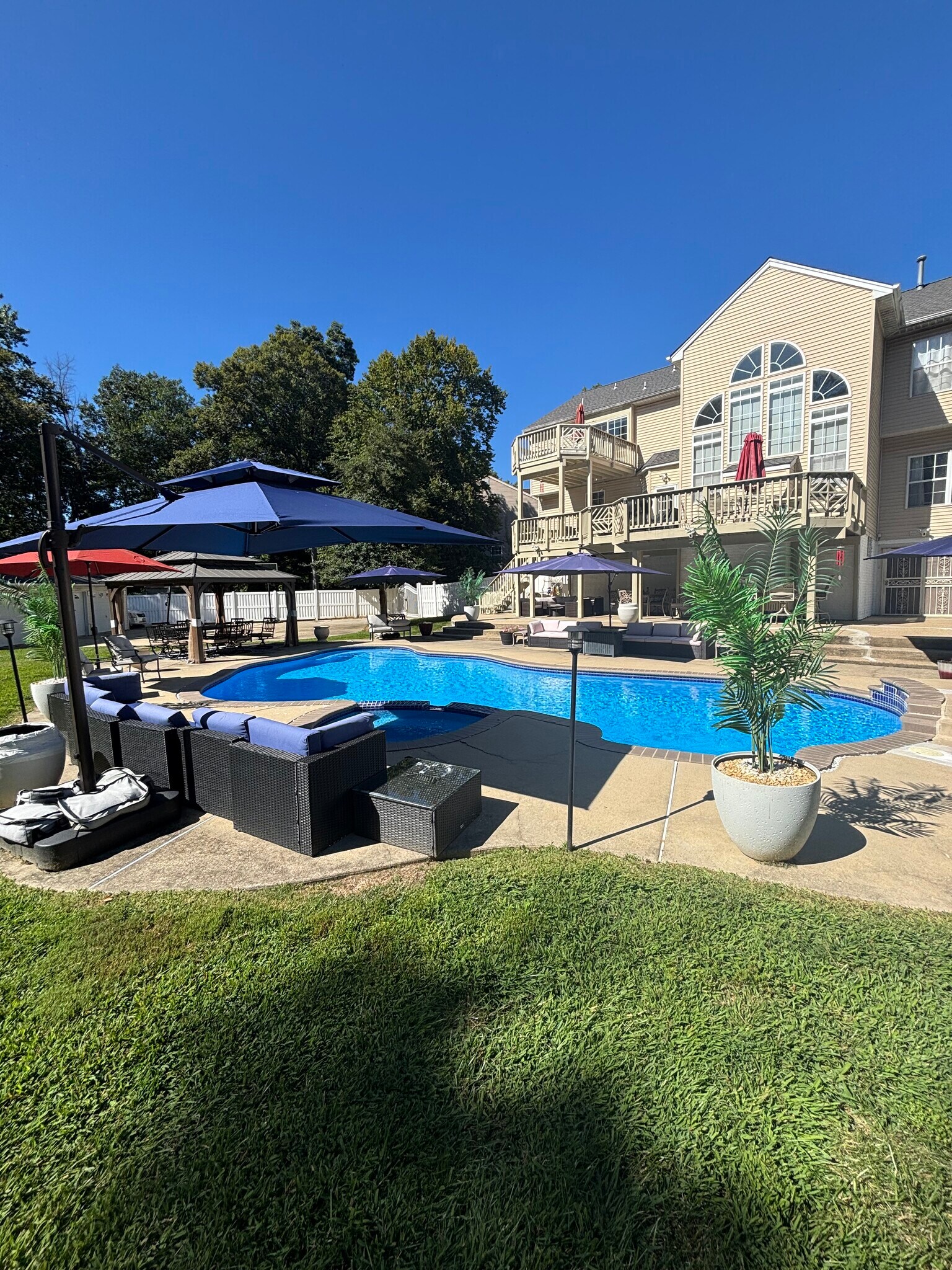 Building Photo - 9510 Calvert Manor Ct