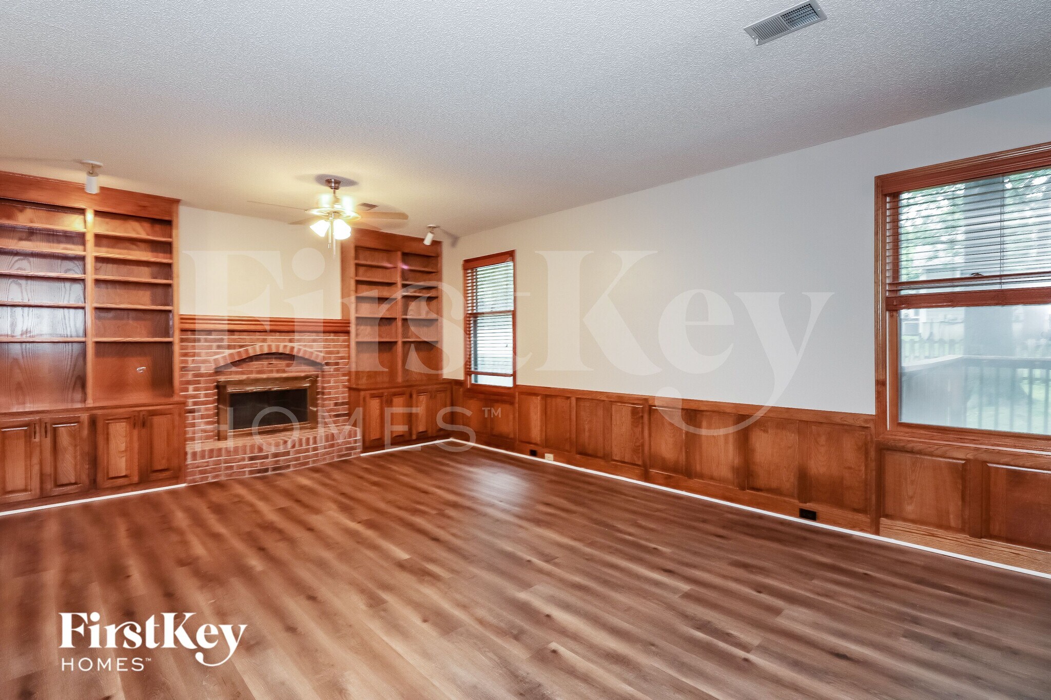 Building Photo - 2012 S Downing St