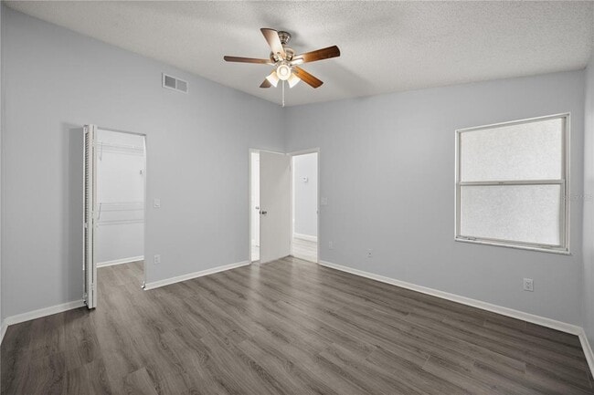 Building Photo - 10441 SW 85th Ct