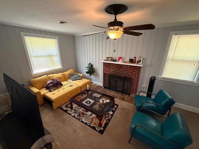 Building Photo - Charming 3BR/2BA Home in Henrico’s Tuckahoe District