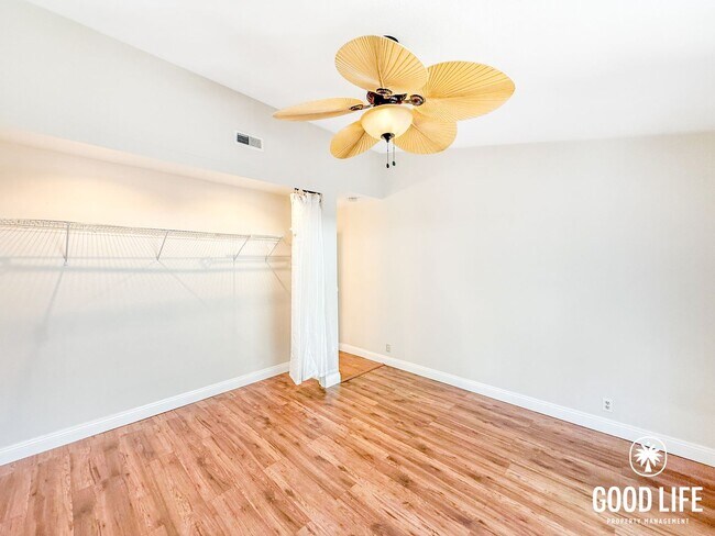 Building Photo - Serene 2BD/2BA End Unit Condo in Carmel Valley with Community Pool & Detached Garage