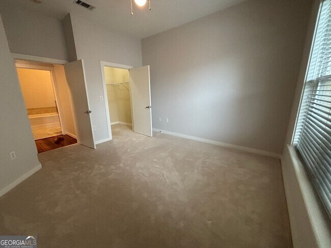 Building Photo - 870 Inman Vlg Pkwy NE