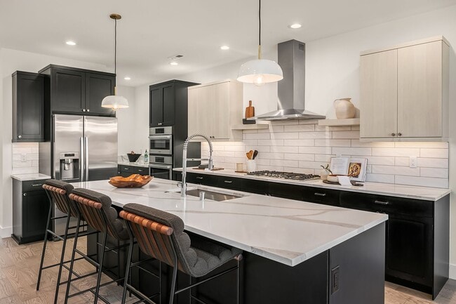 Building Photo - 4bd/3.25 Kirkland Home