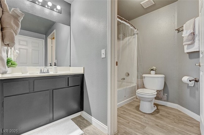 Building Photo - 231 W Horizon Ridge Pkwy