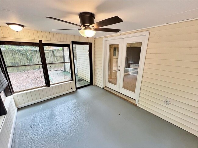 Building Photo - 2692 Post Oak Ct