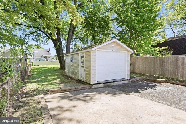 Building Photo - 54 Jefferson Ave