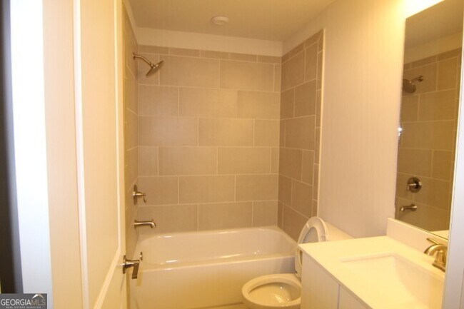 Building Photo - 1329 Rosen Rd