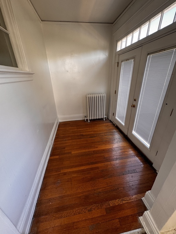 Building Photo - 2818 Hanes Ave