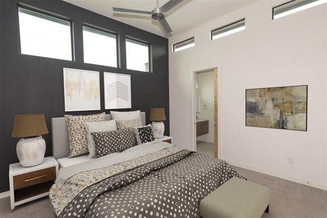 Building Photo - 420 Starlight Vlg Lp