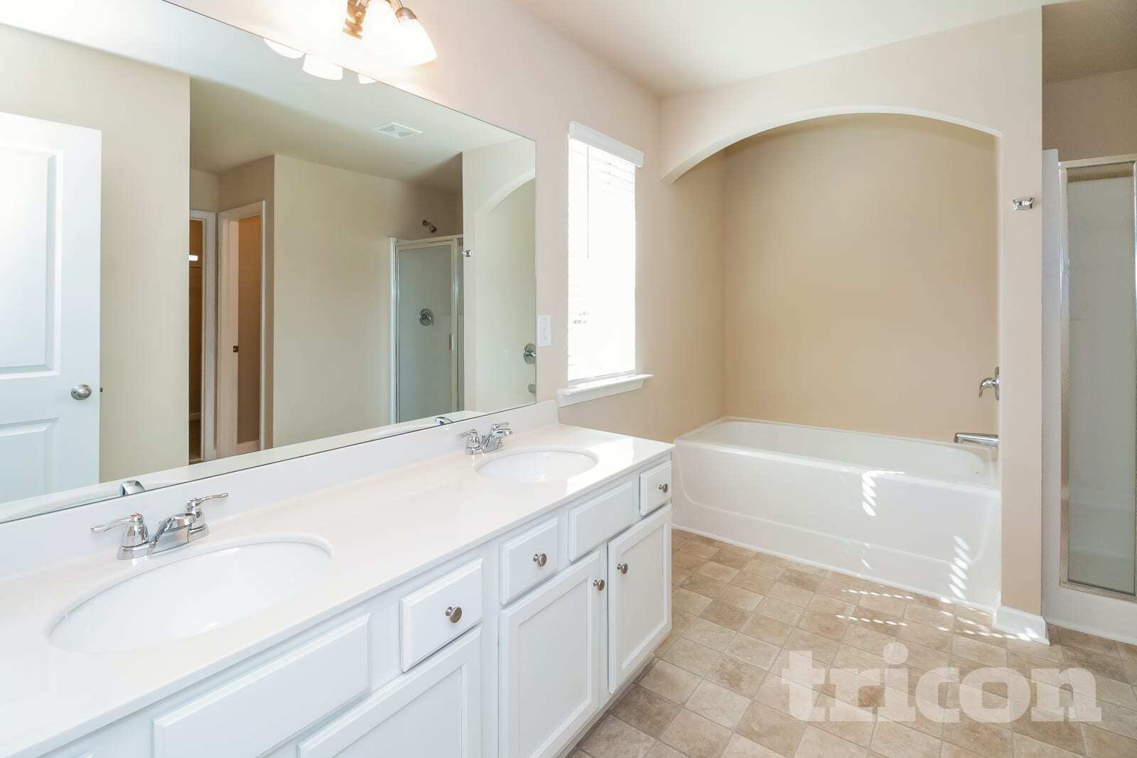 Building Photo - 143 Southwind Ln