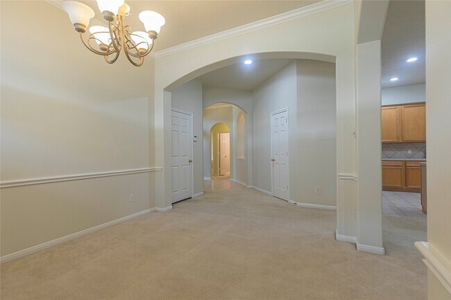 Building Photo - 16414 Reddingford Ln