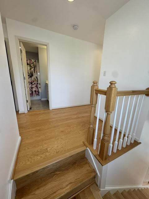Building Photo - Modern End-Unit Townhome – Solar Powered, Garage, Pet Friendly, and HOA Amenities Included