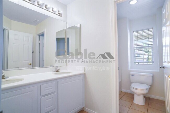 Building Photo - 24322 Alyssum Pl