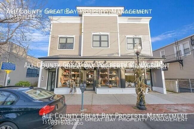 Primary Photo - 101 Deer Park Ave