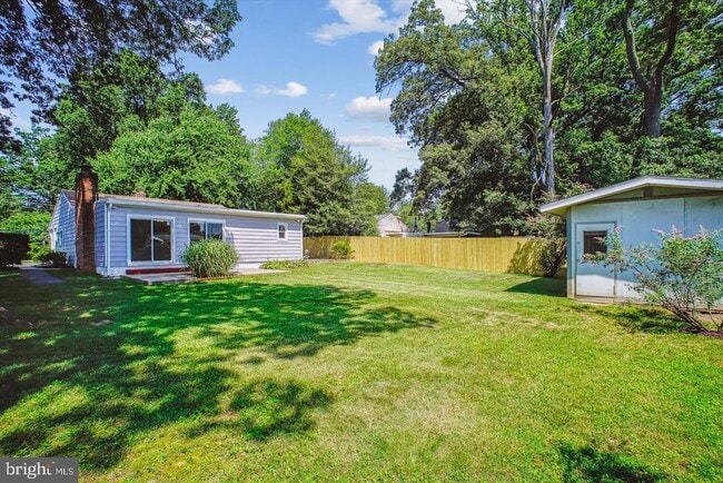 Building Photo - 3135 Manor Rd
