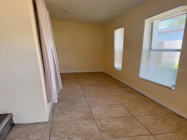 Building Photo - 1349 15th St S