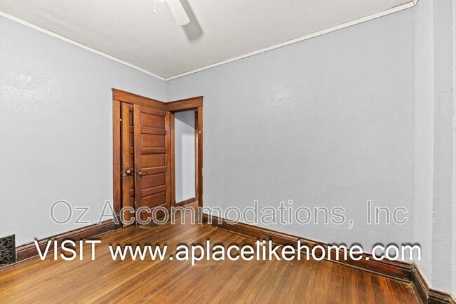 Building Photo - 3523 St John Ave