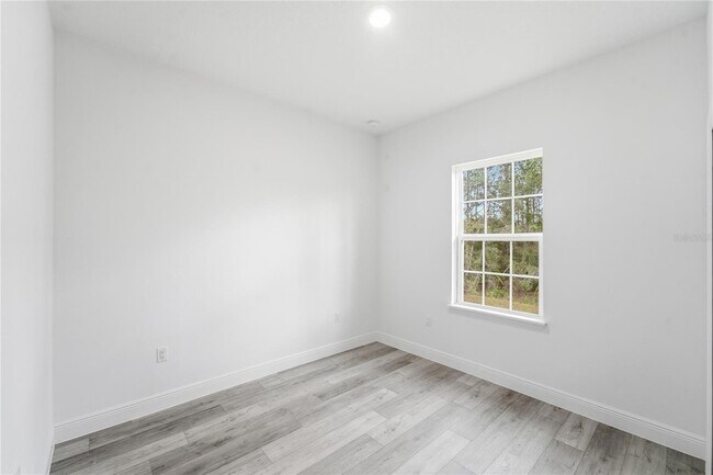 Building Photo - 785 Marion Oaks Trail
