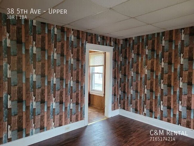 Building Photo - 38 5th Ave