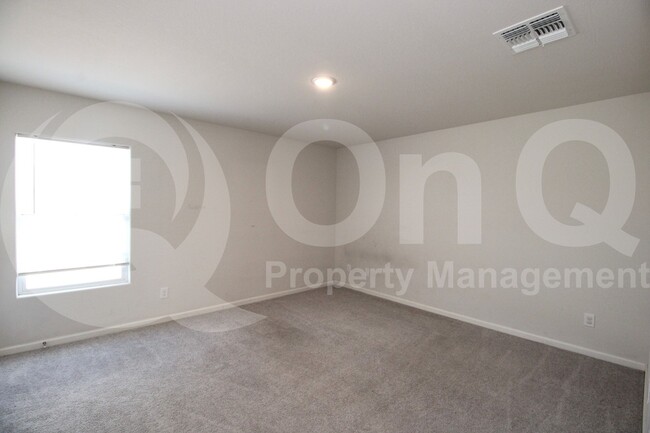 Building Photo - 14147 S Vera Cruz Rd