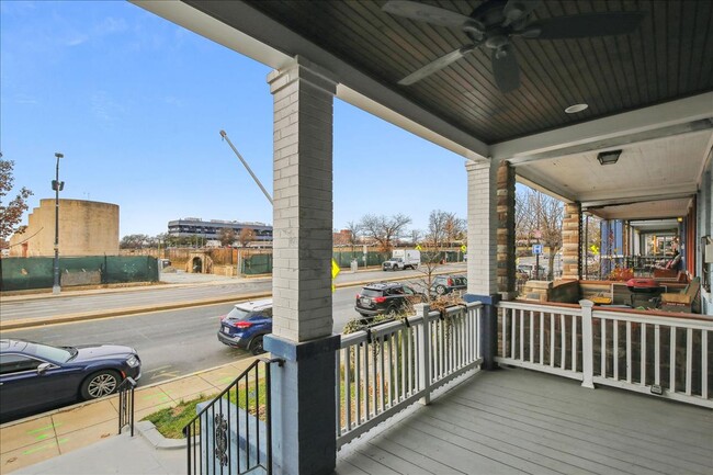 Building Photo - Pet Friendly Luxury DC TH - 3 bed +  3.5 B...