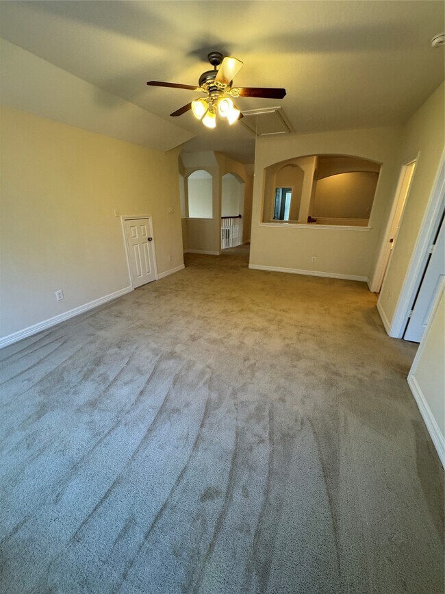 Building Photo - 6003 Marble Hollow Ln