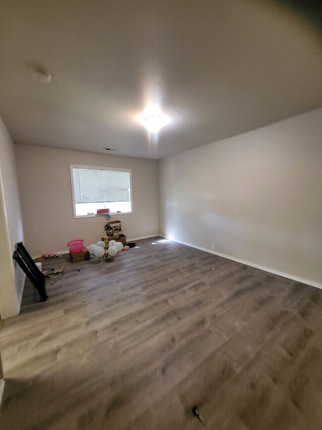 Building Photo - 2639 Arrow Wood