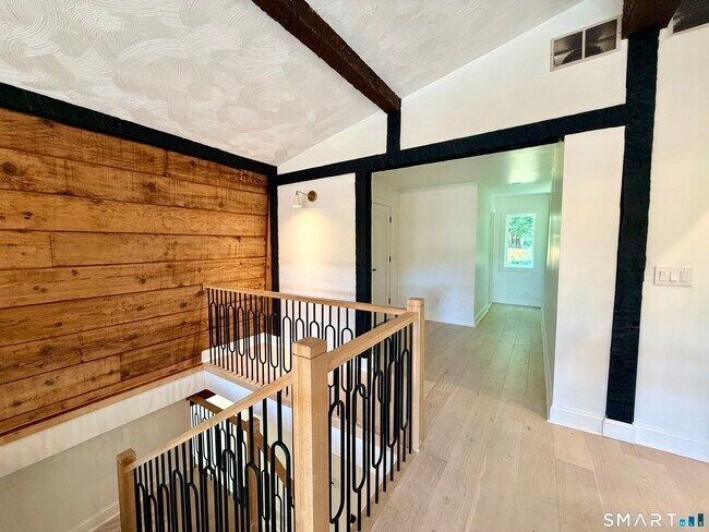Building Photo - 237 Strobel Rd