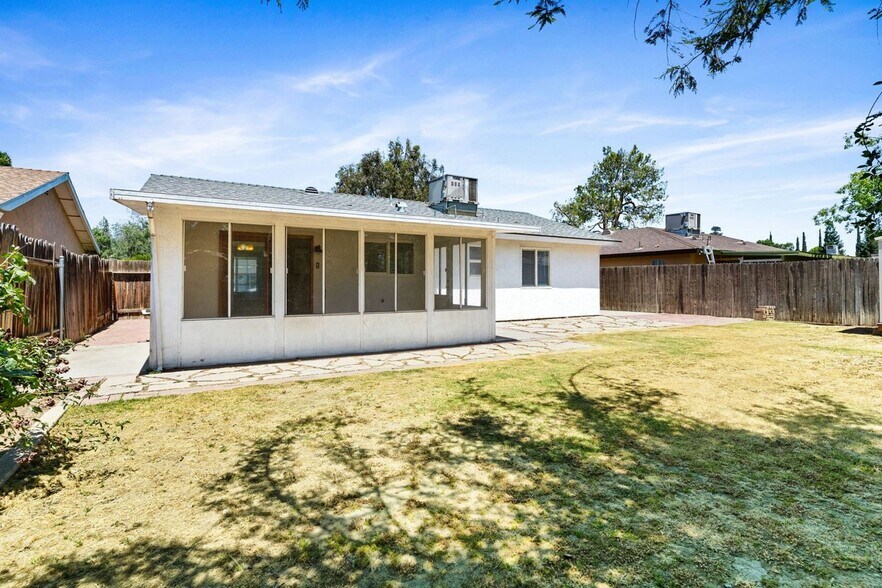 Building Photo - 6805 Lafayette Way