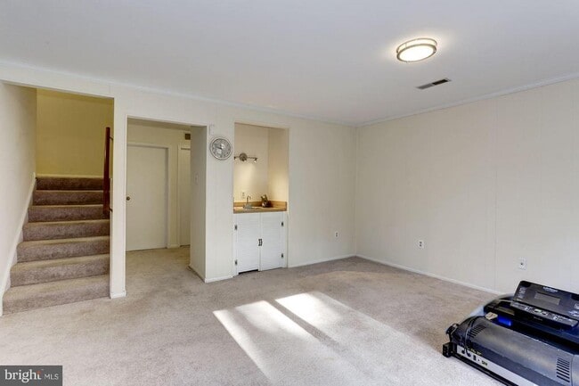Building Photo - 6069 Crown Royal Cir