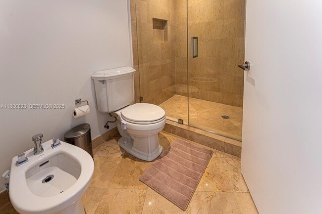 Building Photo - 19333 Collins Ave