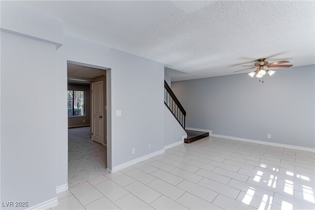 Building Photo - 3220 Weber Ct