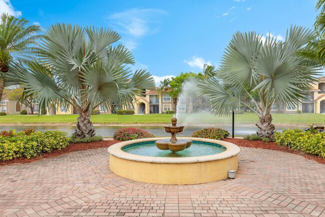 Murano Delray Beach fountain - Murano Delray Beach