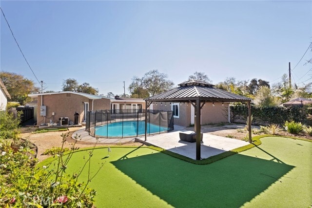 Building Photo - 5741 E 23rd St