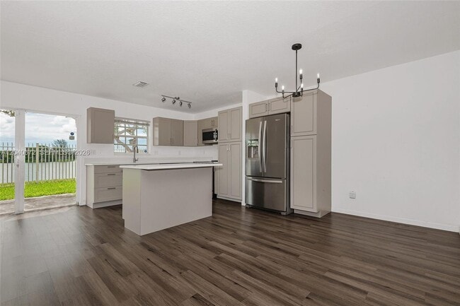 Building Photo - 2123 SW 87th Terrace