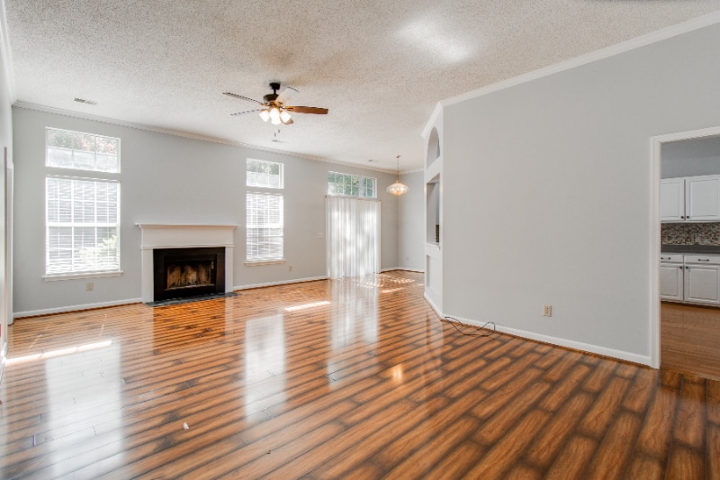 Building Photo - 201 Majestic Dr