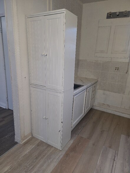 Building Photo - 44560 Grovewood Cir