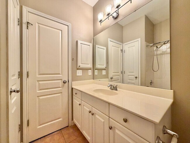 Building Photo - 3300 Forest Creek Dr